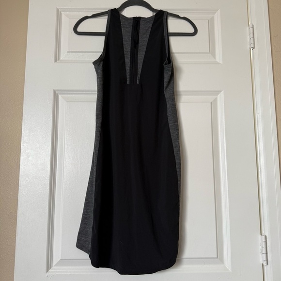 Smartwool Women’s Merino Sport Tank Dress Size XS - Picture 4 of 9